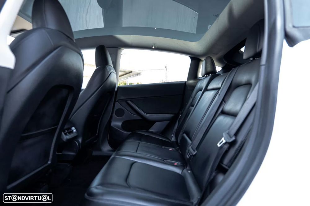 Tesla Model Y Long Range Tração Integral - 12