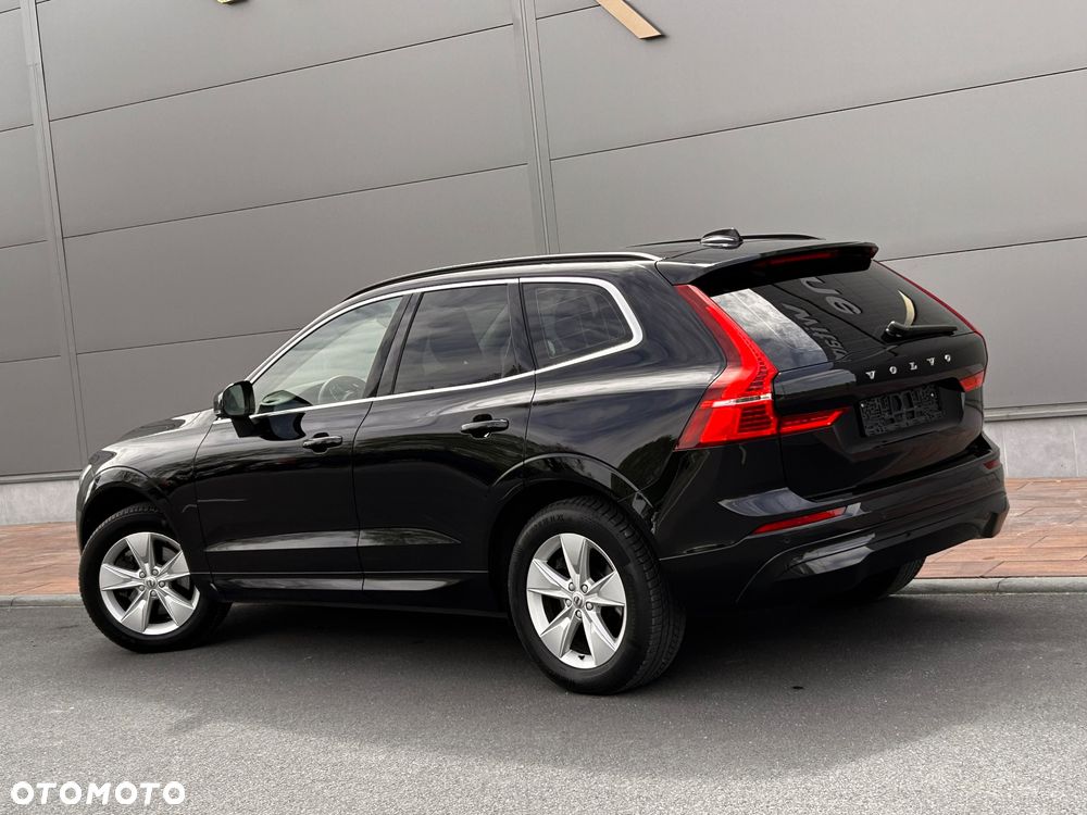 Volvo XC 60 B4 D Geartronic Momentum - 4