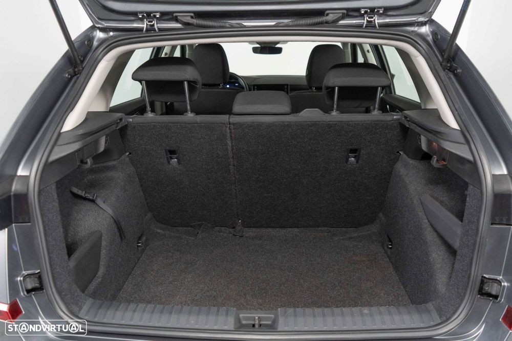 Skoda Kamiq 1.0 TSI Style DSG - 18