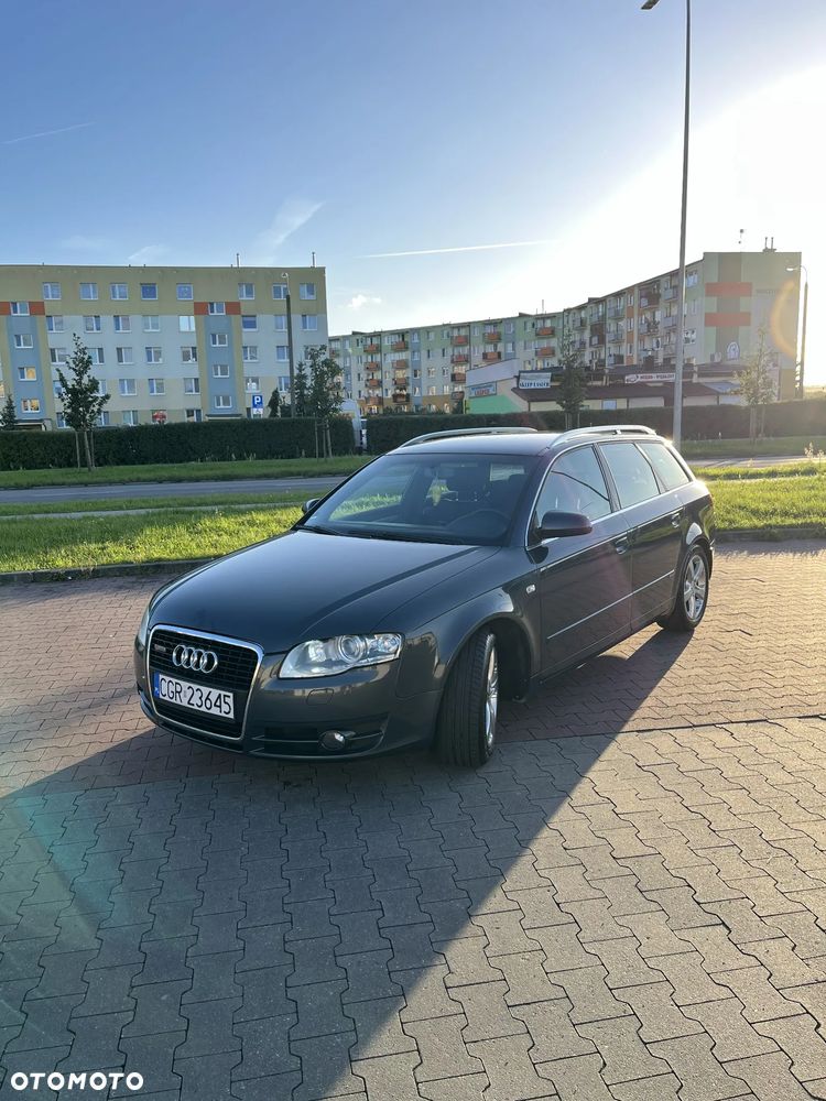 Audi A4 Avant 2.0 TDI - 1