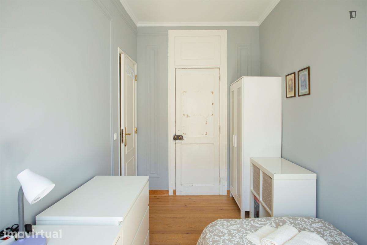 Quarto - localizado em Arroios Lisbon - Grande imagem: 2/18