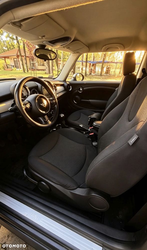 MINI Cooper - 5