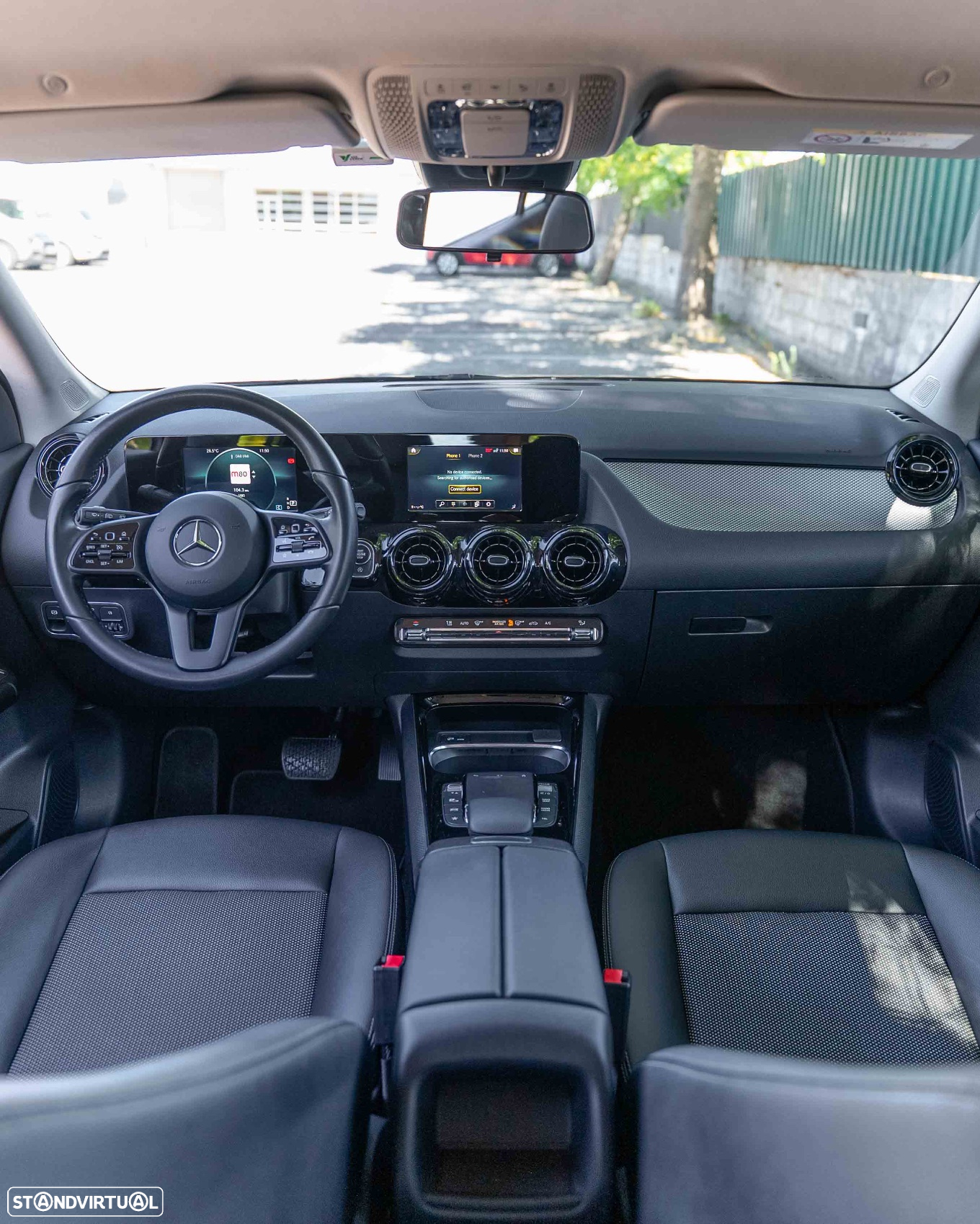 Mercedes-Benz GLA 180 7G-DCT - 16