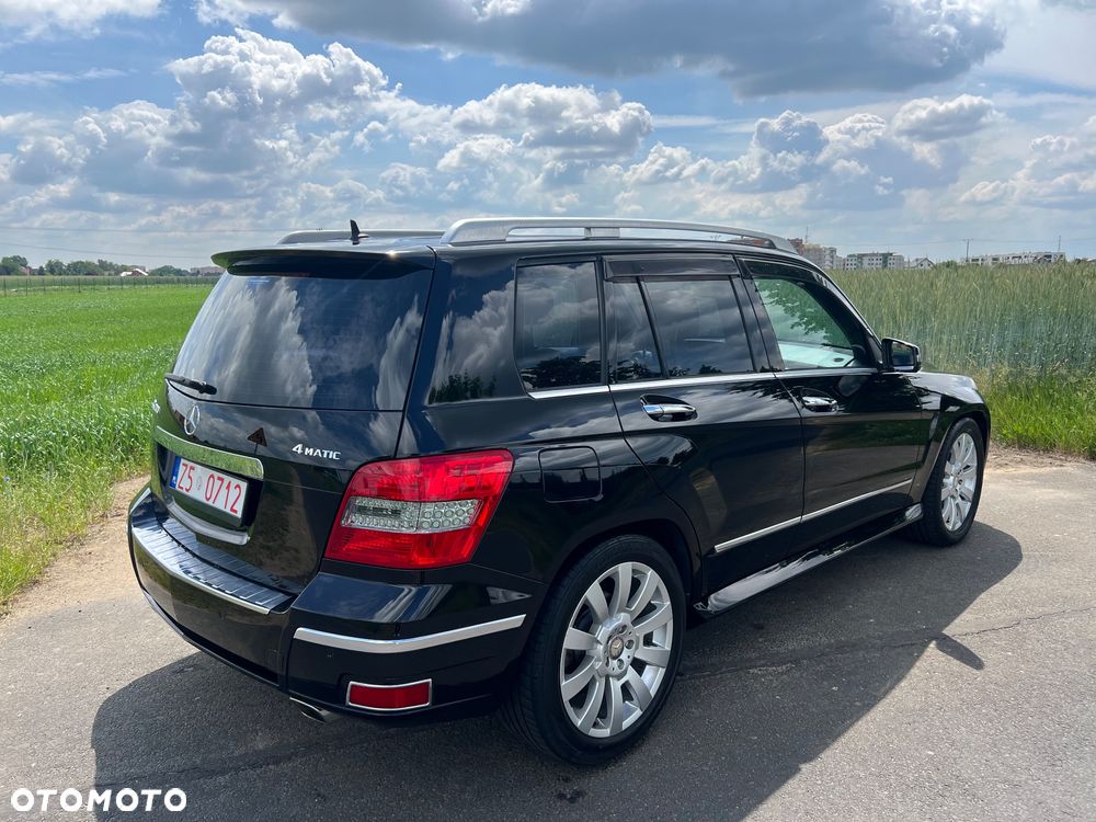 Mercedes-Benz GLK 300 4-Matic - 18