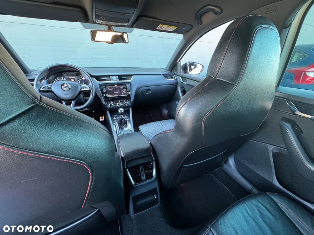 Skoda Octavia 2.0 TDI RS - 18