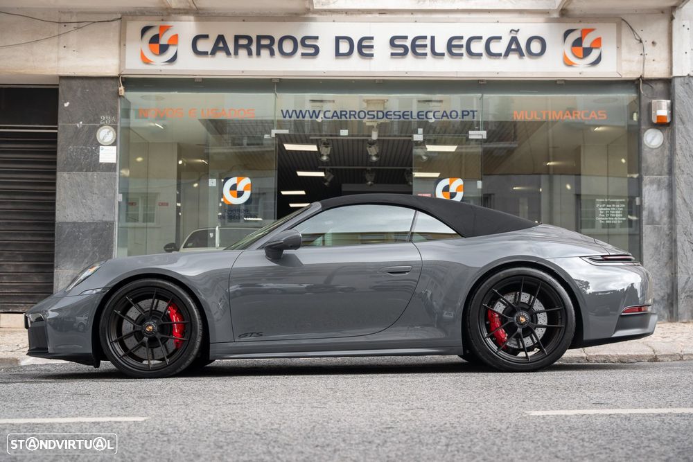 Porsche 911 (992) Carrera 4 GTS - 7