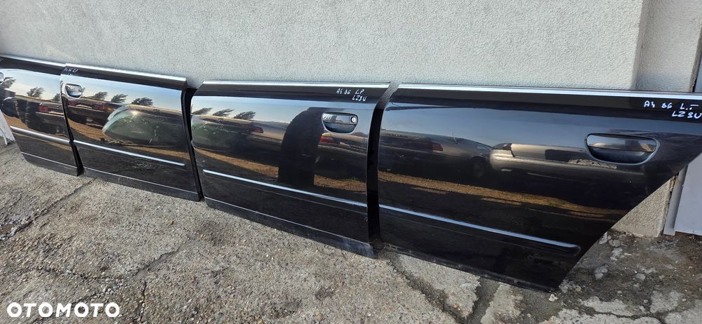 Drzwi poszycie Audi A4 B6 LZ9W - 1