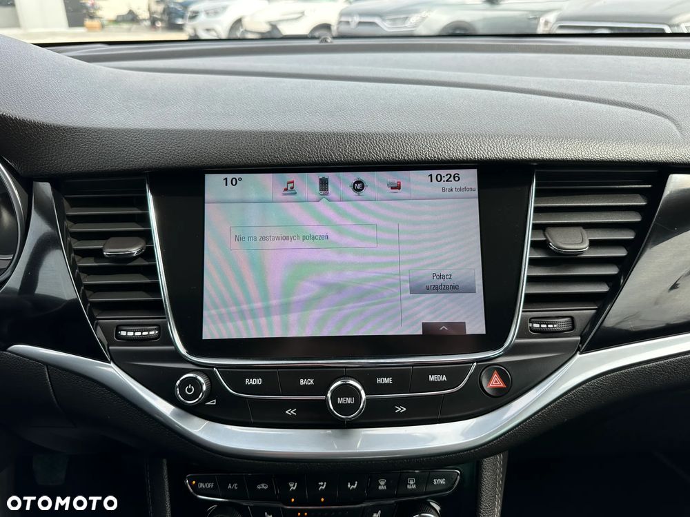 Opel Astra 1.4 T Dynamic - 25