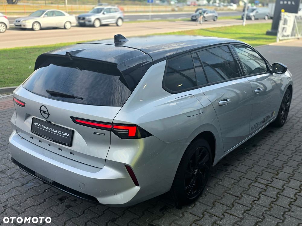 Opel Astra - 9