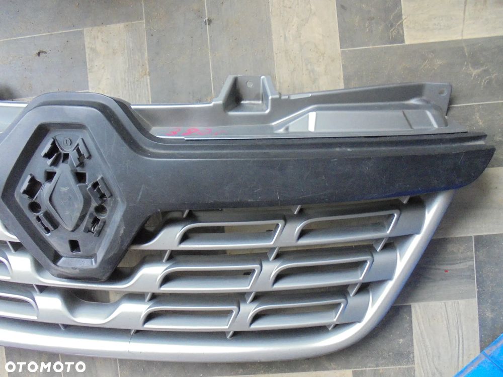 RENAULT MASTER III LIFT GRILL ATRAPA - 3