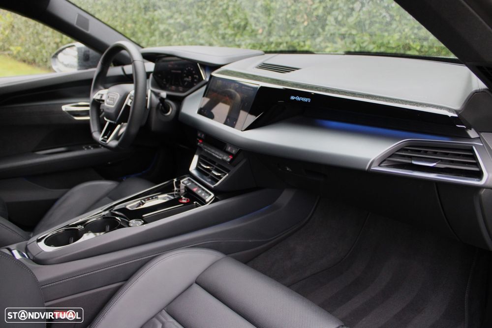 Audi e-tron GT quattro - 31