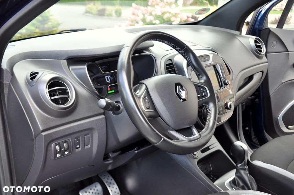 Renault Captur - 23