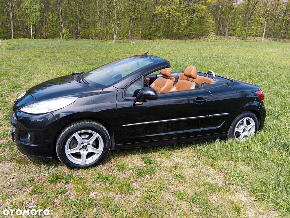 Peugeot 207 CC - 1
