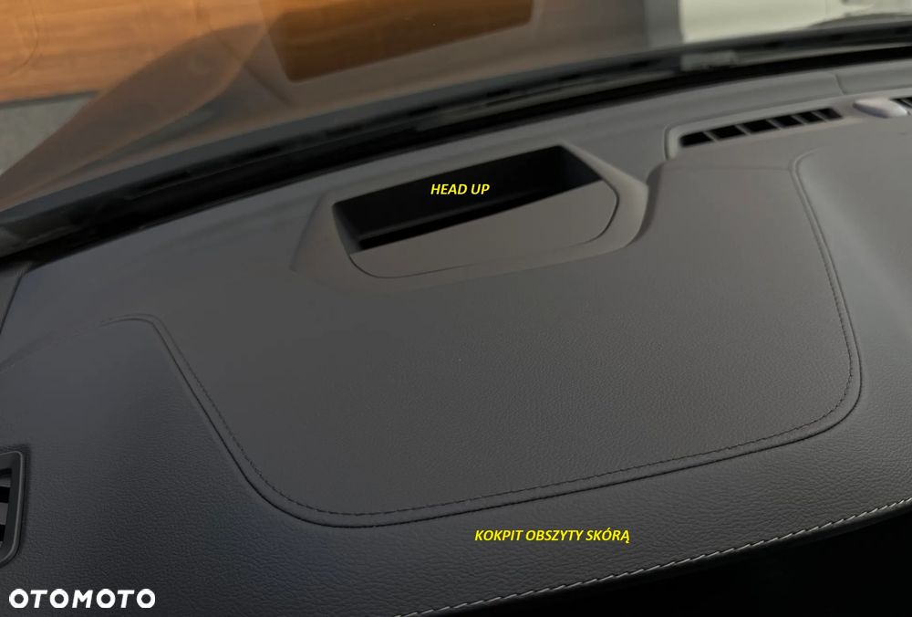 Volvo XC 60 B5 B AWD Plus Dark - 11