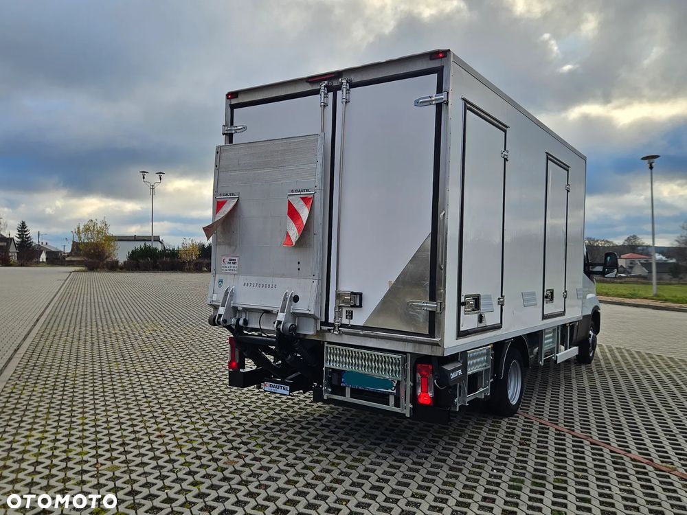 Iveco Daily 50-150 Chłodnia/ Mroźnia Dwie Komory, Wejście 400V, Winda 1000 kg. - 8