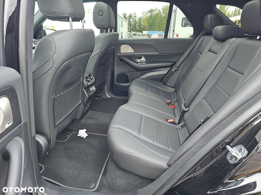 Mercedes-Benz GLE - 12