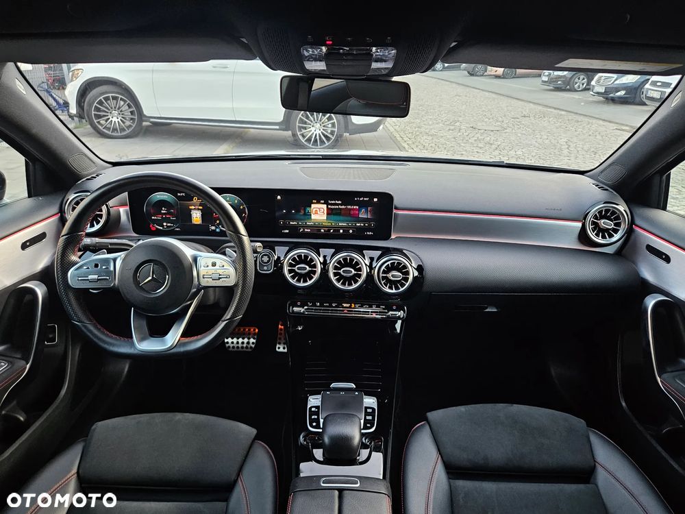 Mercedes-Benz Klasa A 250 AMG Line 7G-DCT - 6