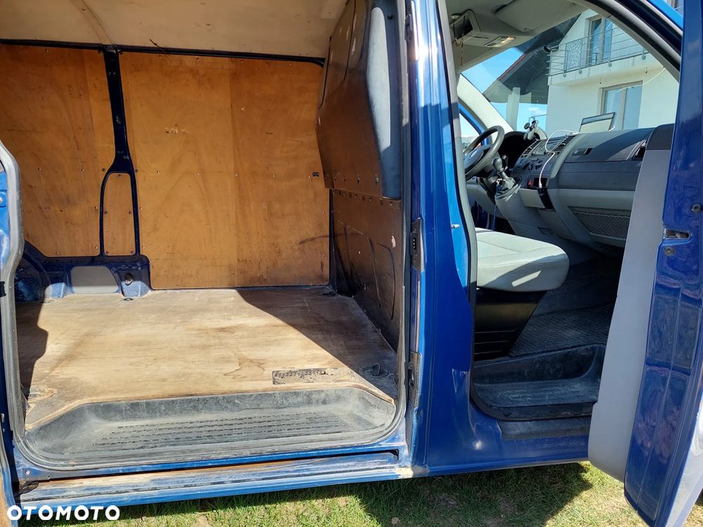 Volkswagen T5 - 8
