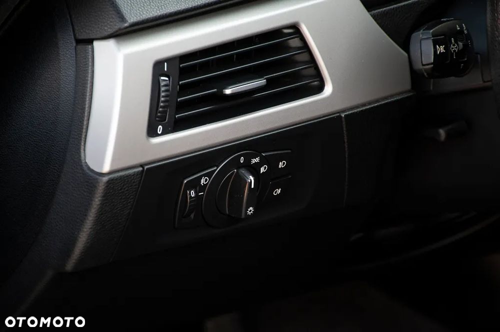 BMW Seria 3 - 39