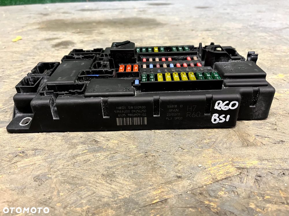 MINI COUNTRYMAN R60 1.6D ALL4 MODUŁ BSI H7 SKRZYNKA BEZPIECZNIKÓW 9803979 61359803979 - 2