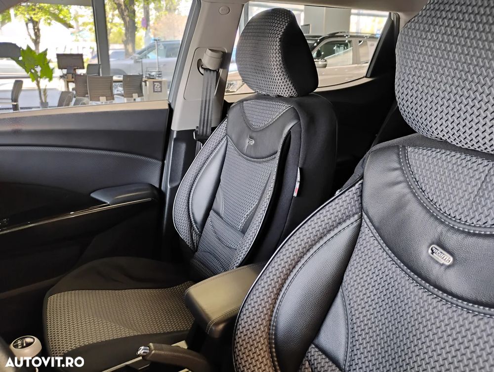 SsangYong Tivoli 1.5 T-GDi 4WD Amber - 25