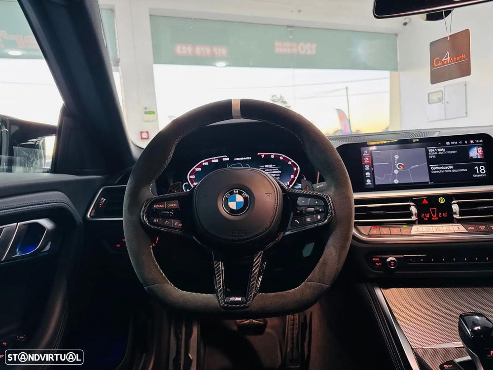 BMW M240i xDrive Auto - 33