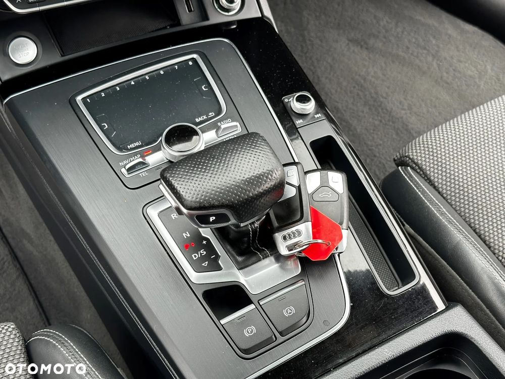 Audi Q5 40 TDI Quattro S tronic design - 34