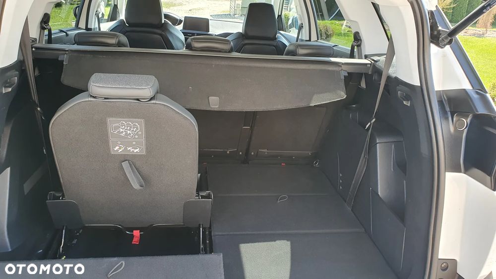 Peugeot 5008 1.5 BlueHDi Allure S&S - 19
