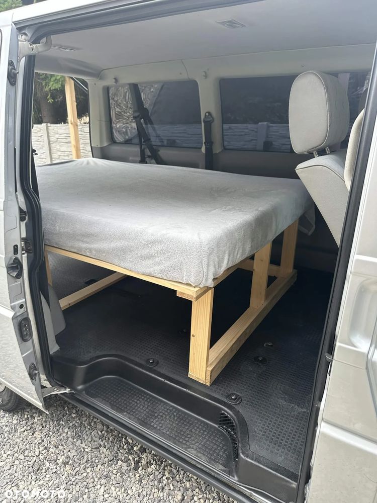 Volkswagen Transporter - 17