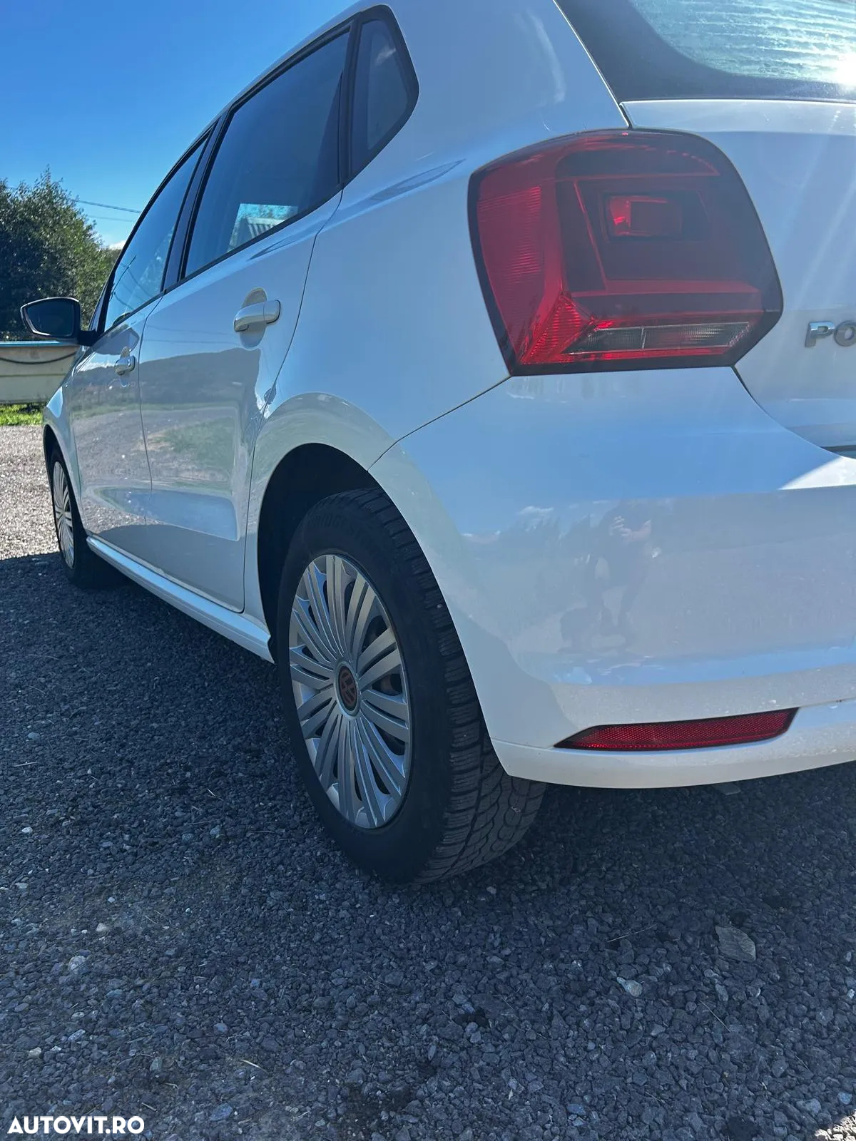 Volkswagen Polo - 5