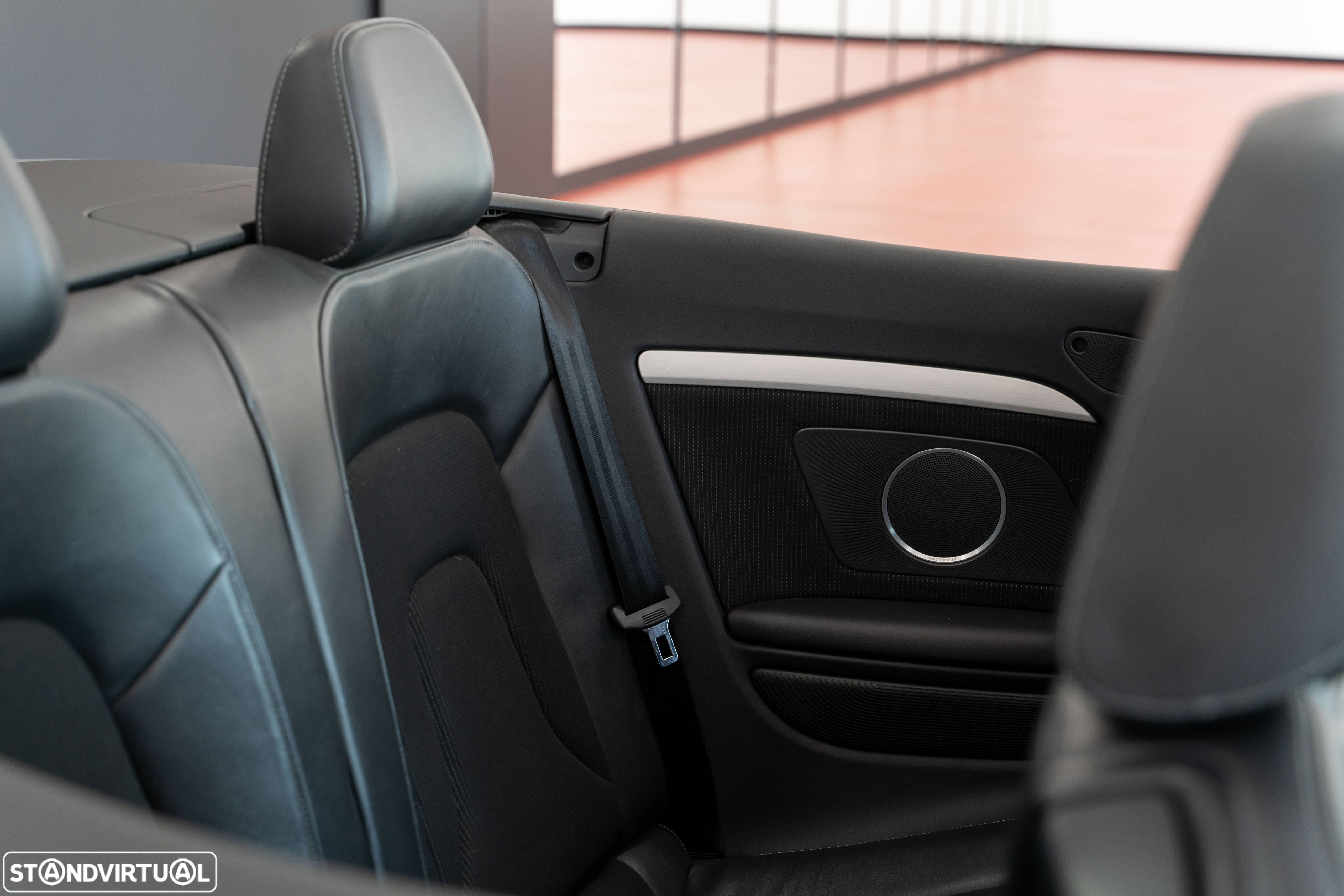 Audi A5 Cabrio 2.0 TDi S-line - 29