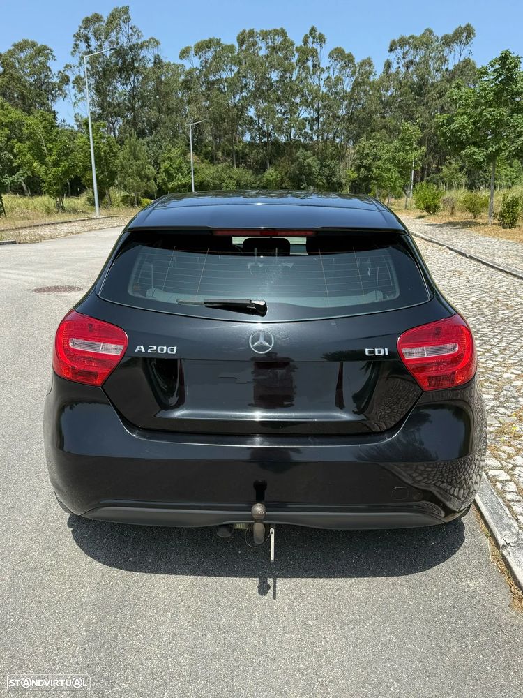 Mercedes-Benz A 200 - 9