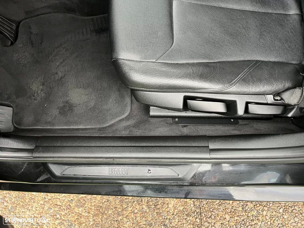 BMW 320 d Touring Line Sport - 34