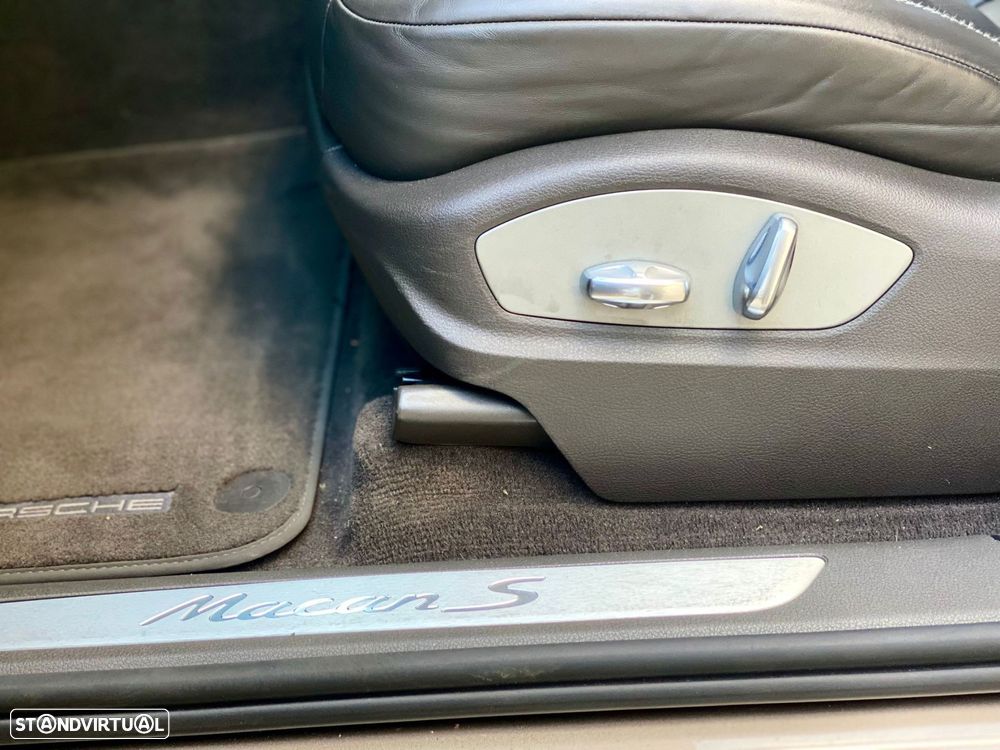 Porsche Macan S - 16