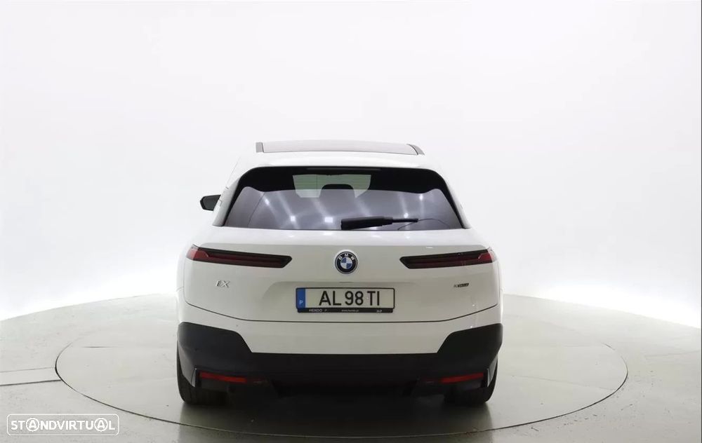 BMW iX xDrive 40 Pack Desportivo - 6