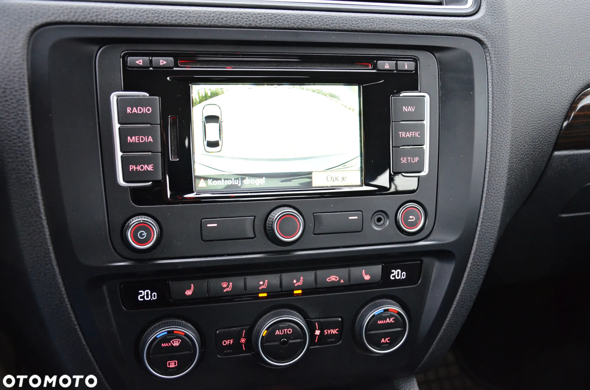Volkswagen Jetta 1.4 TSI DSG BlueMotion Technology - 8
