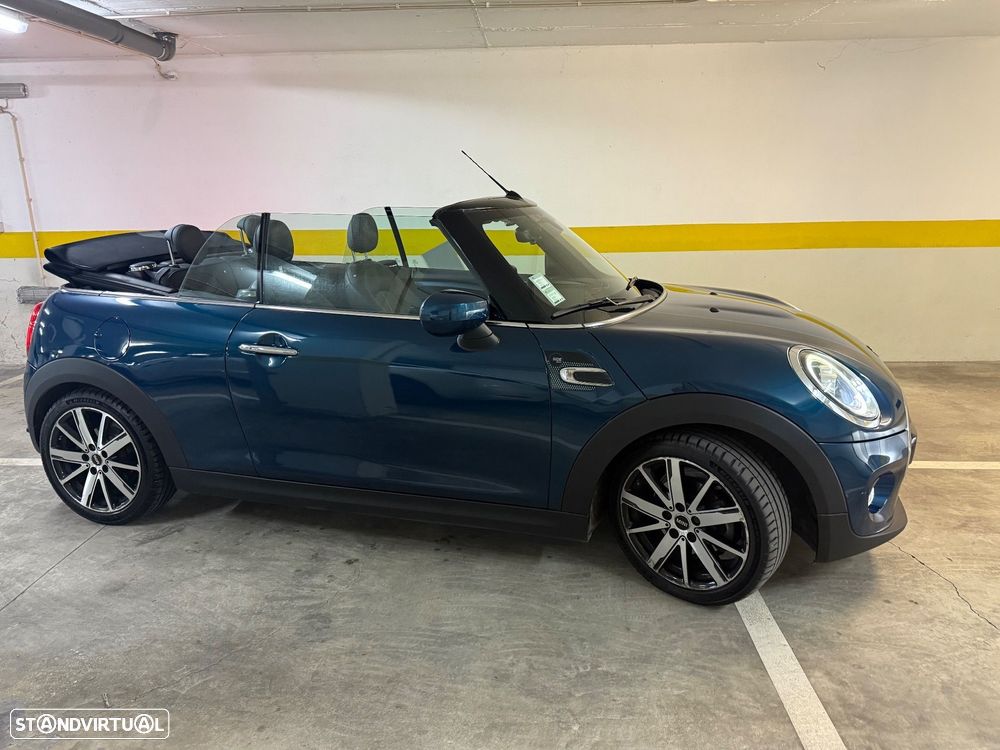 MINI Cabrio Cooper Sidewalk Special Edition Auto - 17