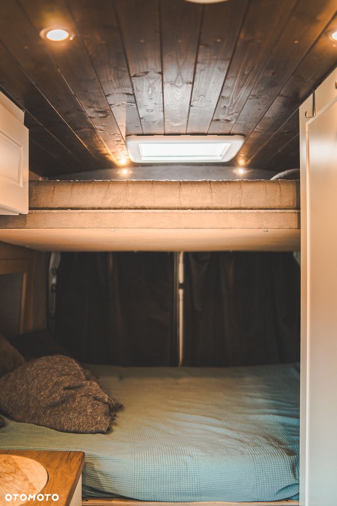 Ford Transit - 24