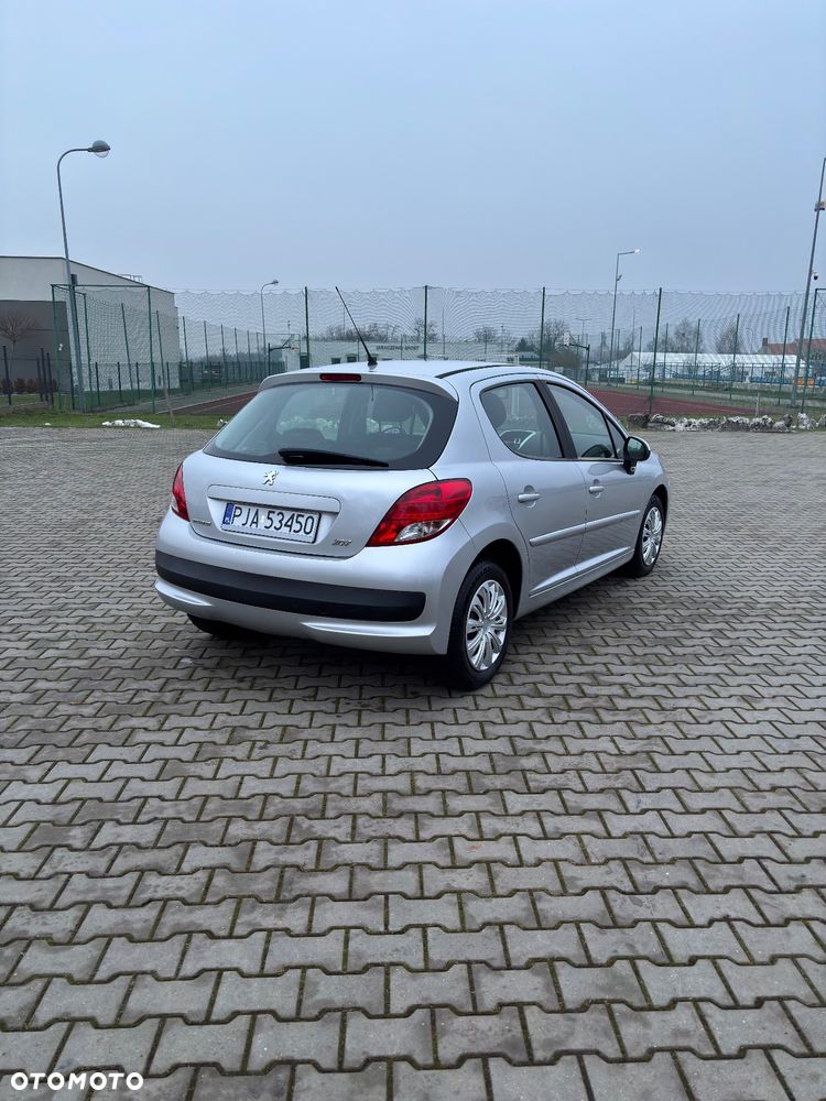 Peugeot 207 1.6 HDi Active - 4