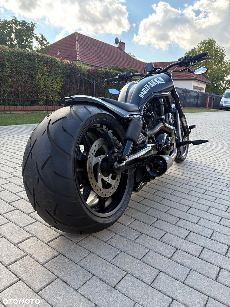 Harley-Davidson V-Rod Muscle - 10