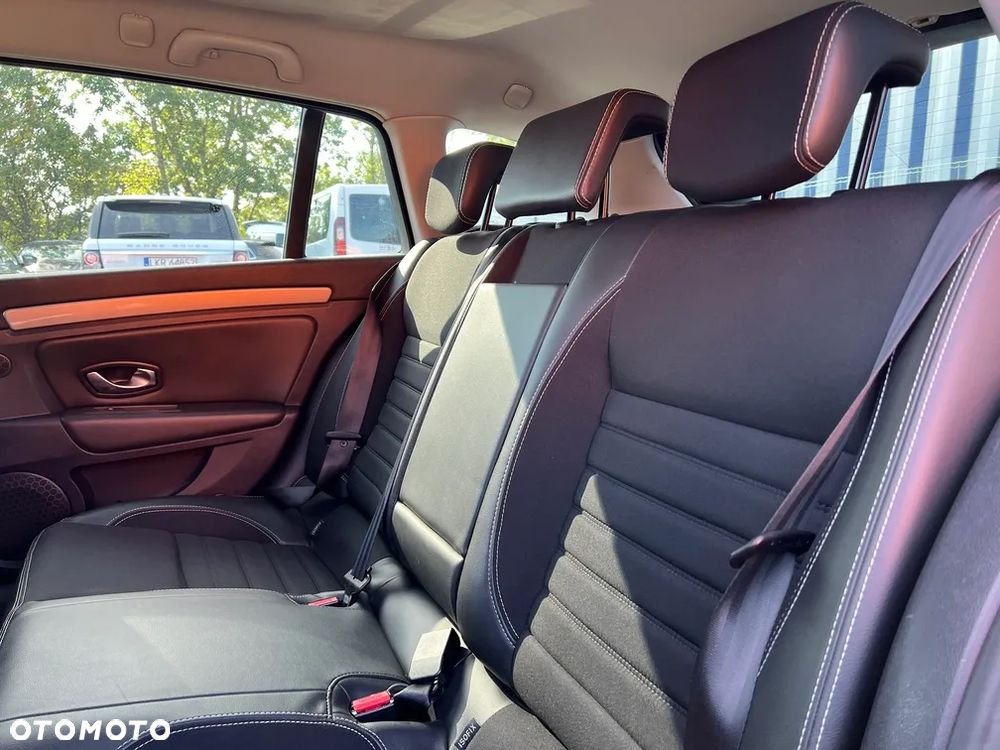 Renault Laguna 2.0 dCi Expression - 16