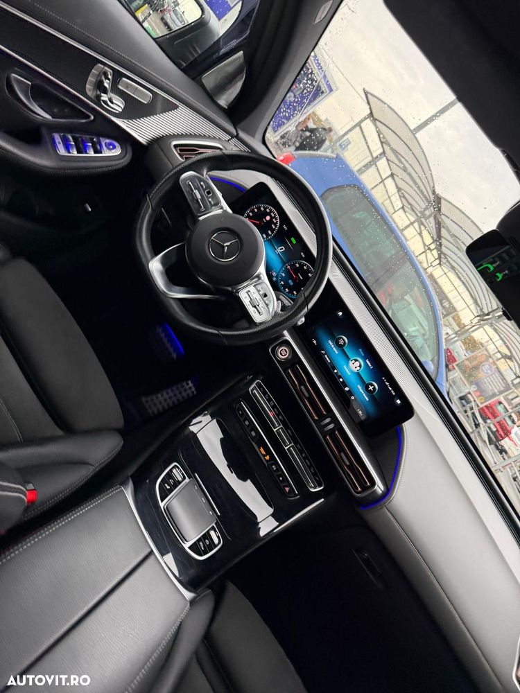 Mercedes-Benz EQC 400 4MATIC - 5