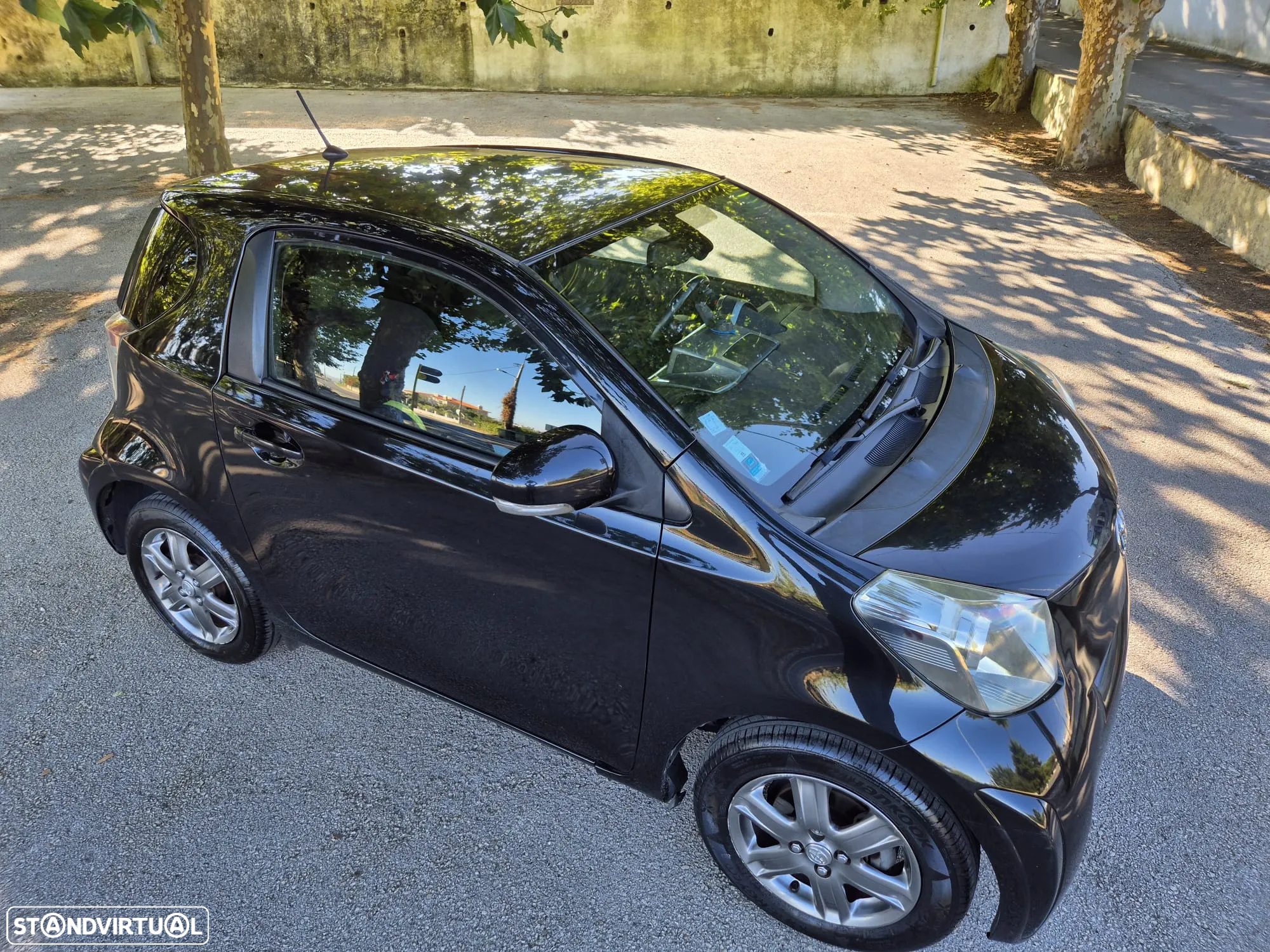 Toyota iQ 1.4 D-4D 2 NAVI+Bluetooth - 3