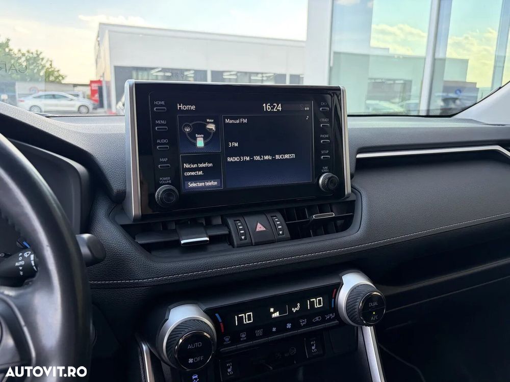Toyota RAV4 - 22