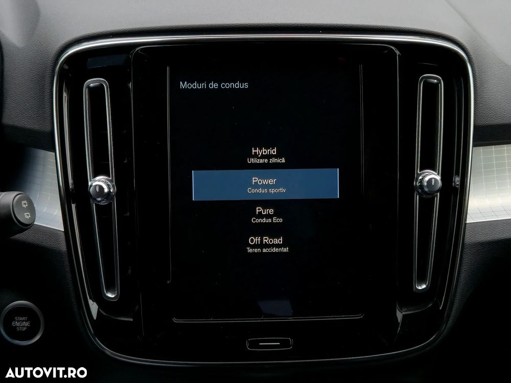 Volvo XC 40 T5 Recharge DKG Essential - 18