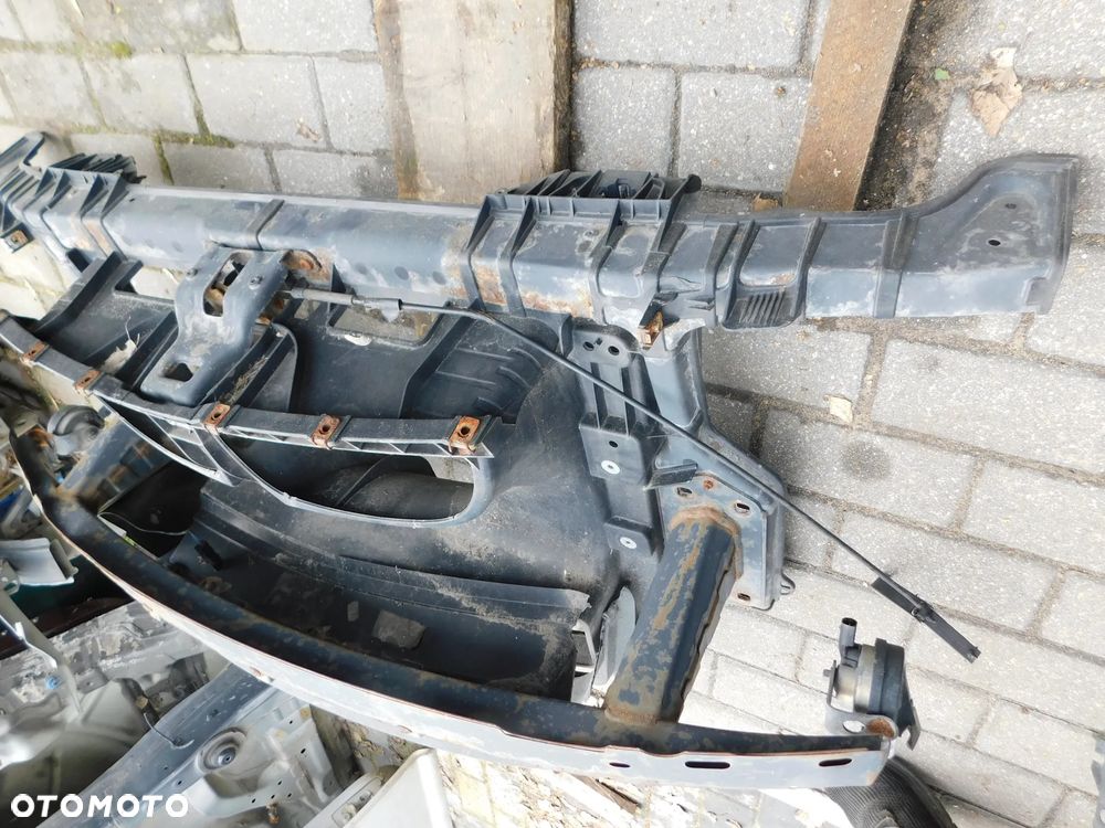 pas przedni wzmocnienie belka zderzaka BMW E90 E91 - 2