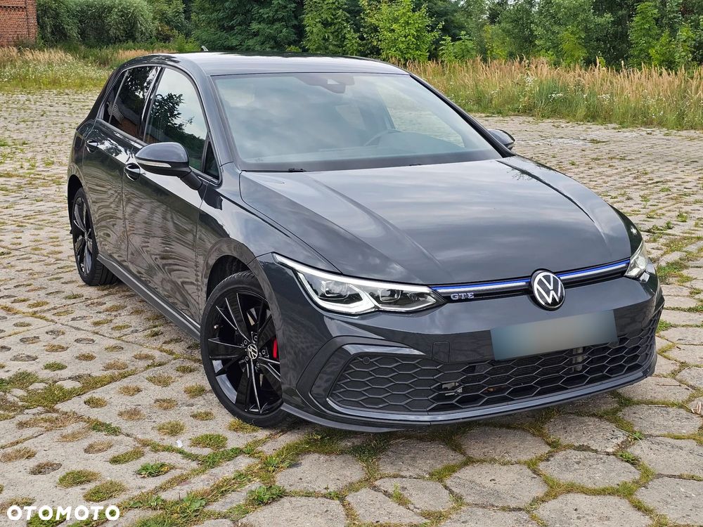 Volkswagen Golf - 23