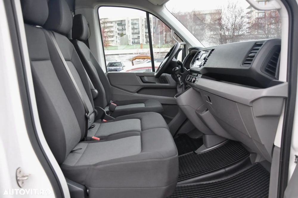 Volkswagen Crafter 2.0 CD MWB - 12