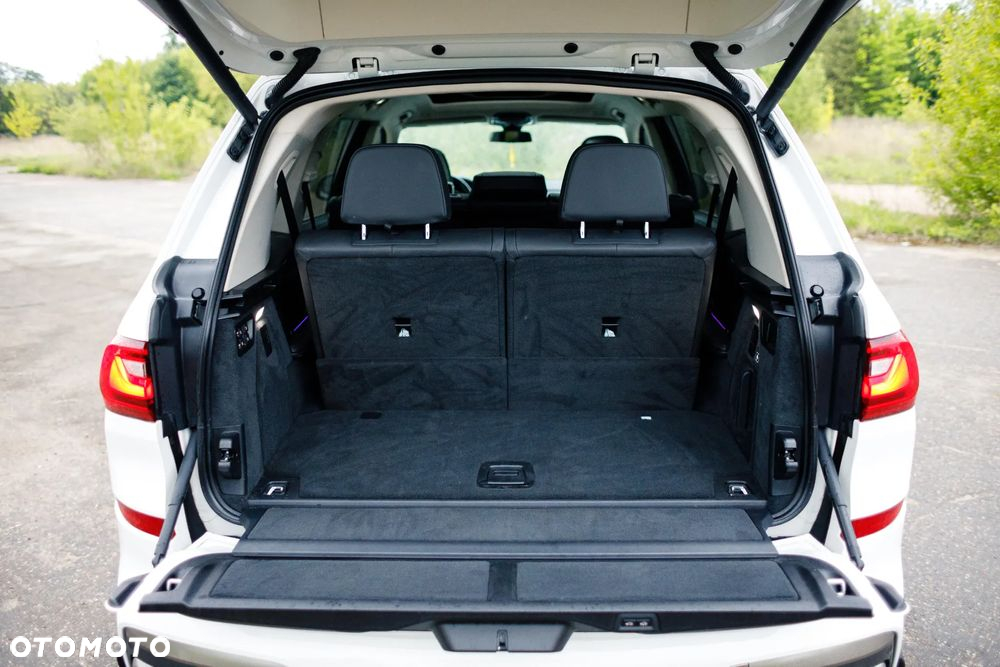 BMW X7 xDrive40i sport - 36