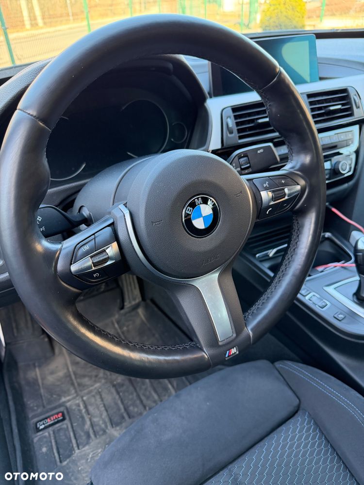 BMW Seria 3 320d Edition M Sport Shadow - 14